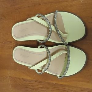 Vionic Prism sandal sz 10 lime green